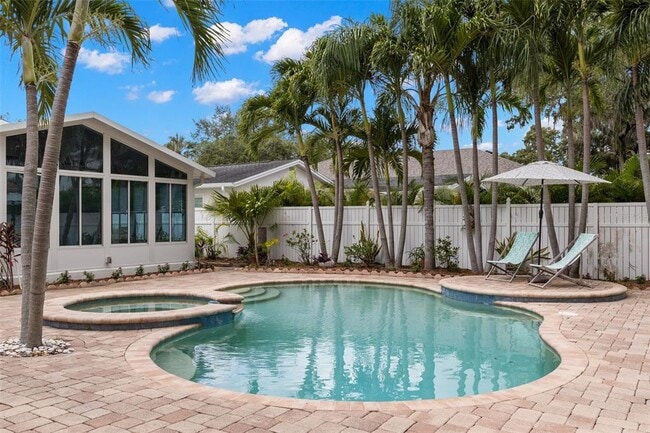 3217 W Price Ave in Tampa, FL - Building Photo - Building Photo