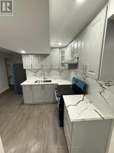 68 St Joan of Arc Ave in Vaughan, ON - Building Photo - Building Photo