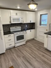 16 Beechwood Rd in New Hartford, NY - Building Photo - Building Photo