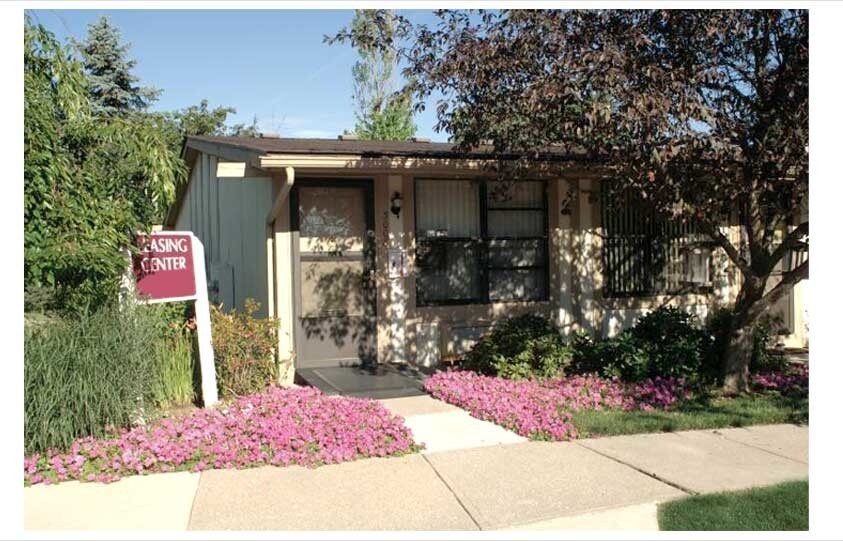 Willowood Apartments in Lansing, MI