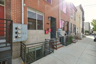1845 E Huntingdon St in Philadelphia, PA - Building Photo - Building Photo
