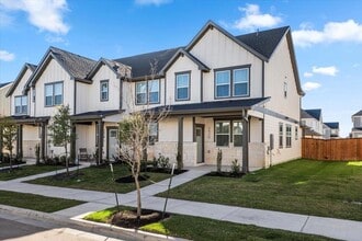 2520 Ophelia Levi Ln in Round Rock, TX - Building Photo - Building Photo