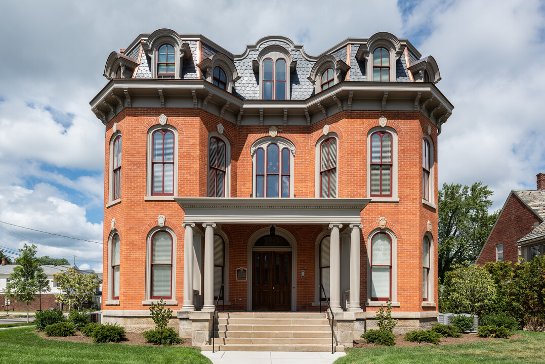 462 W 6th St in Erie, PA - Foto de edificio