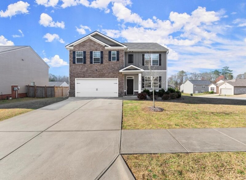 1761 Alford Dr in Jonesboro, GA - Building Photo