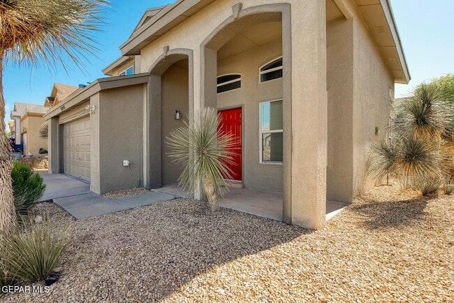 6048 Palmdale St in El Paso, TX - Building Photo - Building Photo