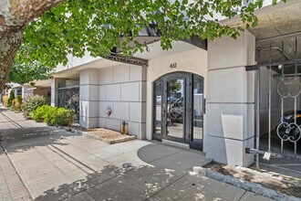 461 Bank St in New London, CT - Building Photo - Building Photo