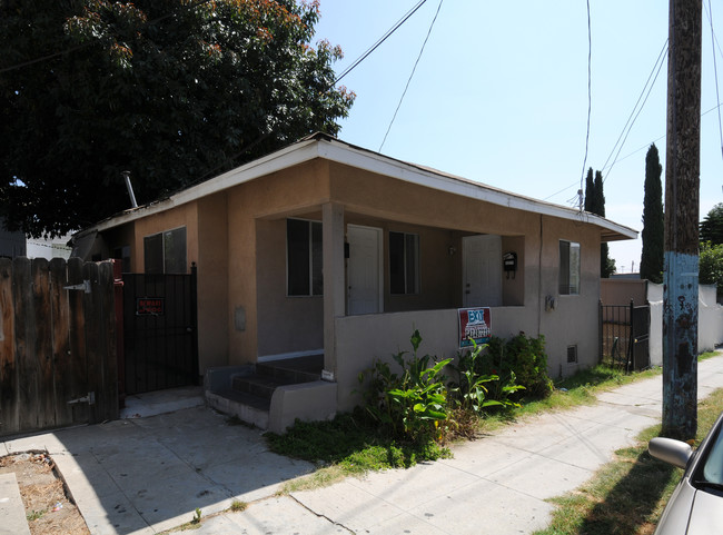 1271 W Court St in Los Angeles, CA - Building Photo - Building Photo