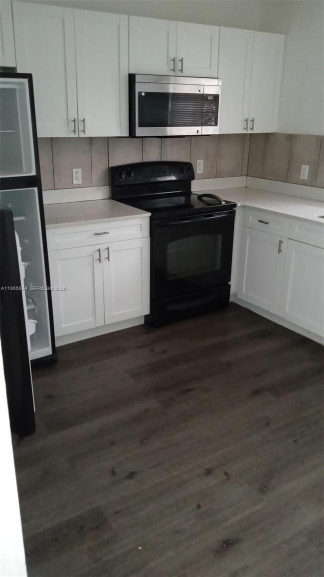 1841 Cleveland St in Hollywood, FL - Building Photo - Building Photo