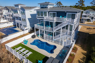 1010 Cruz Bay Ln in Corolla, NC - Building Photo - Building Photo