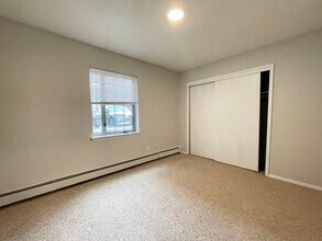 515 E Jefferson St in Iowa City, IA - Building Photo - Building Photo
