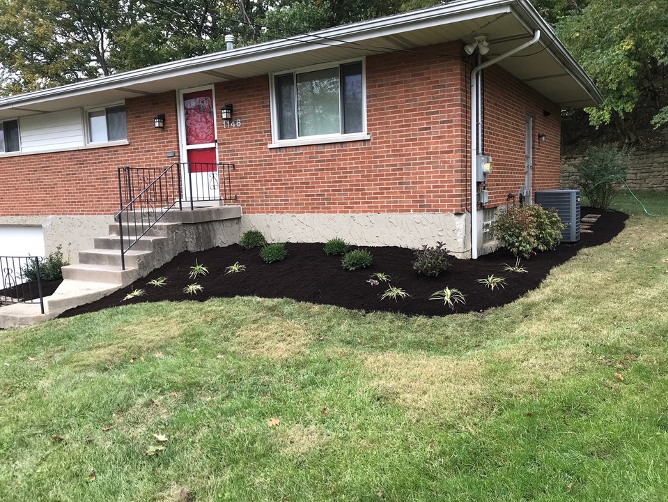 1146 Meriweather Ave in Cincinnati, OH - Building Photo