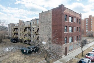 5219 S Calumet Ave in Chicago, IL - Building Photo - Building Photo