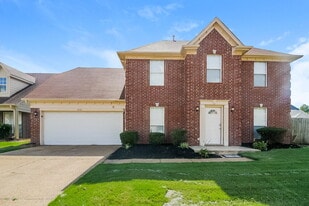 8085 Conridge Dr in Memphis, TN - Building Photo