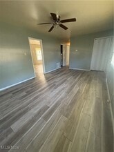 33 Wilmette Ln in Youngstown, OH - Building Photo - Building Photo