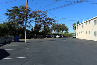 11002 Sherman Ave in Garden Grove, CA - Building Photo - Building Photo