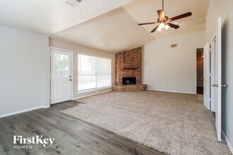 8634 Huntermoor Cir in Humble, TX - Building Photo - Building Photo