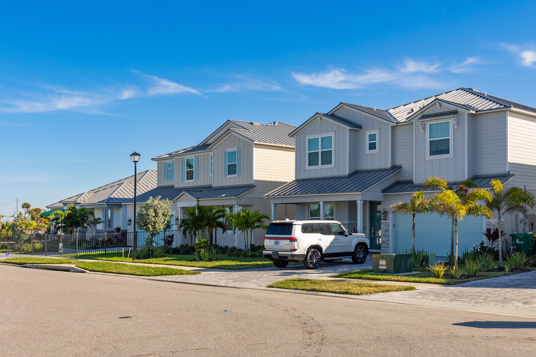 Lumena FL in Satellite Beach, FL - Building Photo