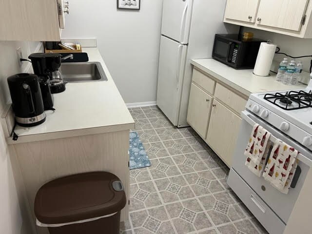 1700 SW 16th Ct in Gainesville, FL - Building Photo - Building Photo