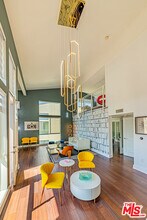 600 Ridgeley Dr in Los Angeles, CA - Building Photo - Building Photo