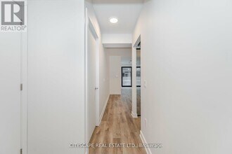 1 Jarvis St in Hamilton, ON - Building Photo - Building Photo