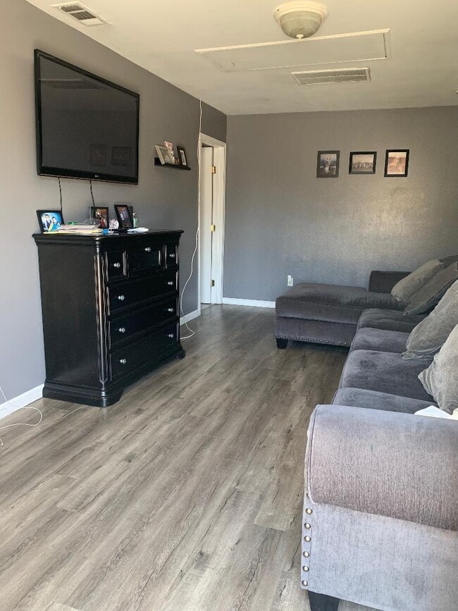 property at 738 N 14th St