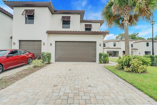 property at 352 Bella Sol Way