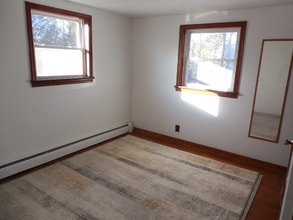 5015 Crumptown Rd in Farmville, VA - Building Photo - Building Photo