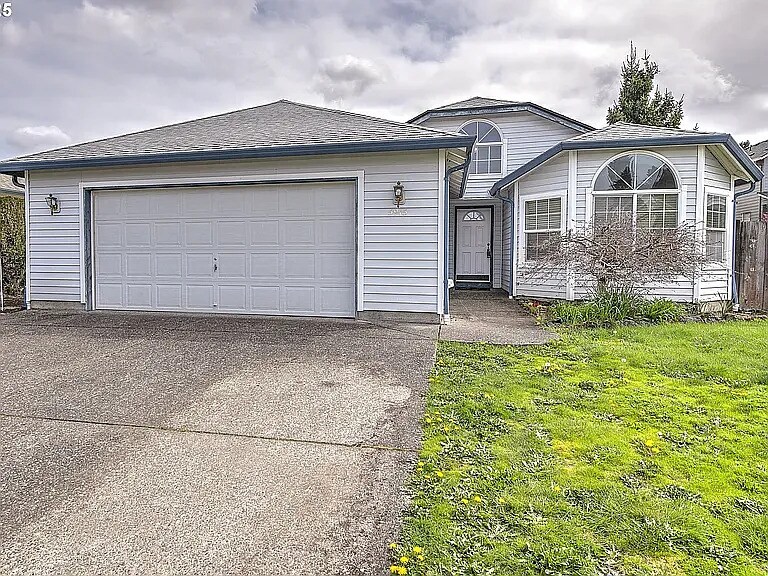 5915 NE 56th Ct in Vancouver, WA - Building Photo