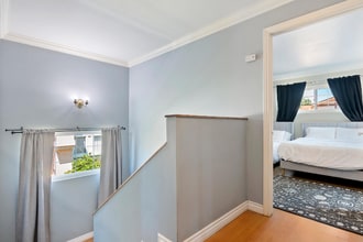 18424 Keswick St in Los Angeles, CA - Building Photo - Building Photo
