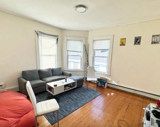 3 Folsom Ave, Unit 3 in Boston, MA - Building Photo - Building Photo