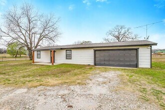 3301 County Rd 530B in Burleson, TX - Building Photo - Building Photo