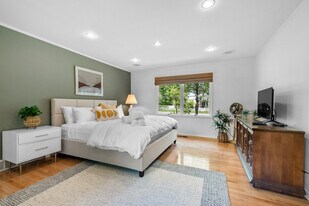 103 SW E St, Unit ID1221849P in Bentonville, AR - Building Photo