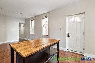 2010 E Baltimore St in Baltimore, MD - Building Photo - Building Photo