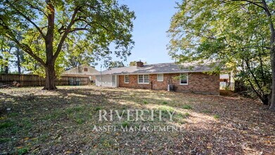 3770 Wisteria Cove in Memphis, TN - Building Photo - Building Photo