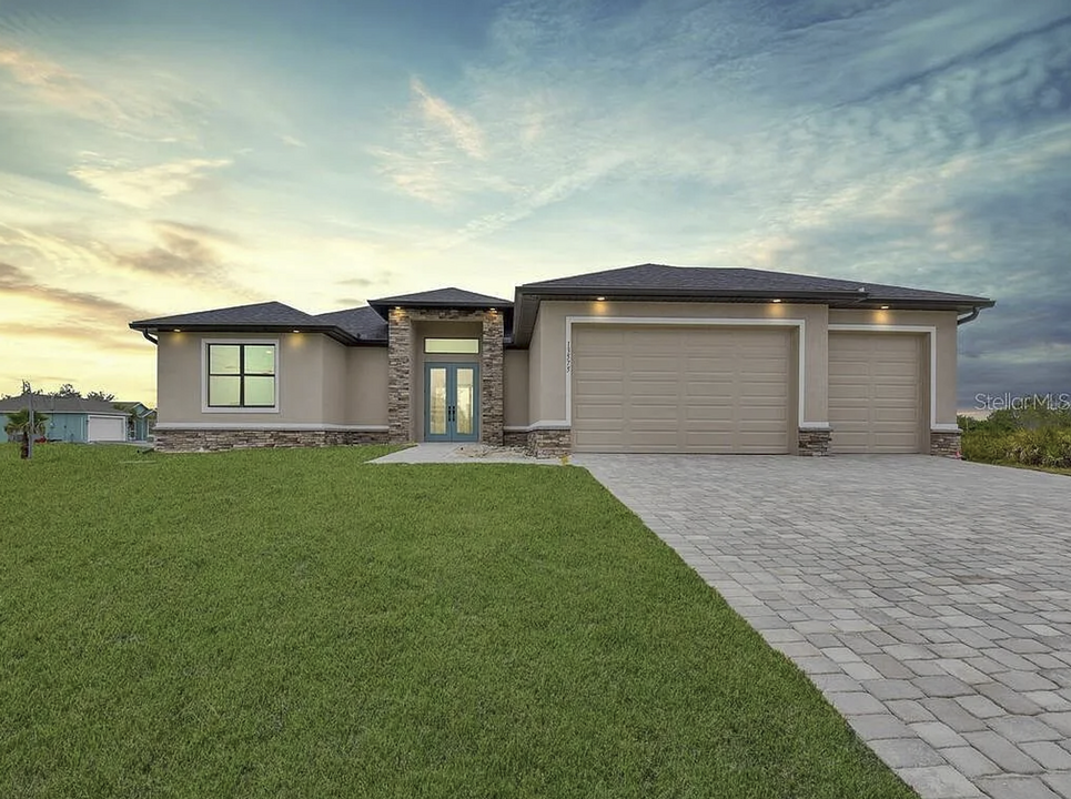 13575 Abutilon Ln in Port Charlotte, FL - Building Photo