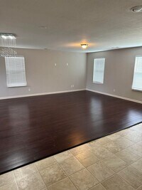 186 Cloverbrook Dr photo'