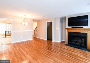 7002 Cipriano Woods Ct in Lanham, MD - Building Photo - Building Photo