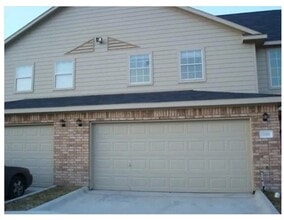 9730 Clifton Park Dr in Houston, TX - Building Photo - Building Photo
