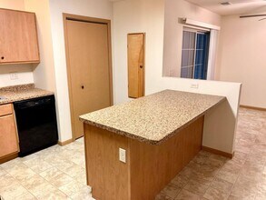 7205 Weston Ridge Dr in Weston, WI - Building Photo - Building Photo