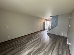1955 Charles Ln in Aurora, IL - Building Photo - Building Photo