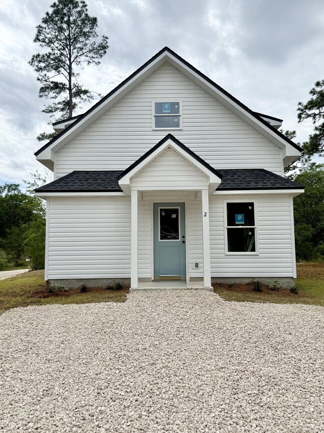 property at 2 Lake Ellen Dr