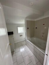 56 Thompson St in Poughkeepsie, NY - Building Photo - Building Photo