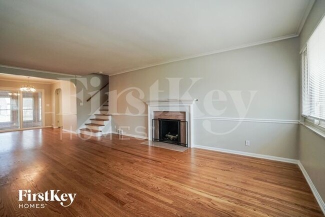 2610 Wellesley Rd in Columbus, OH - Building Photo - Building Photo