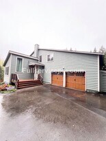 24226 75th Ave SE in Woodinville, WA - Building Photo