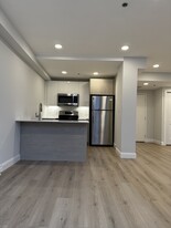 112 Queensberry St, Unit 2 Apartamentos