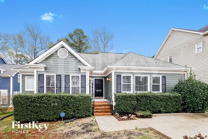 6217 Tuskan Dr in Charlotte, NC - Building Photo