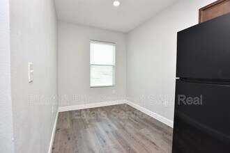 525 Albatross Dr in Poinciana, FL - Building Photo - Building Photo