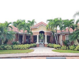 10276 Fox Trail Rd S in Royal Palm Beach, FL - Building Photo