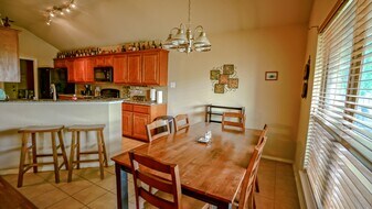 8430 Painted Wagon in San Antonio, TX - Building Photo