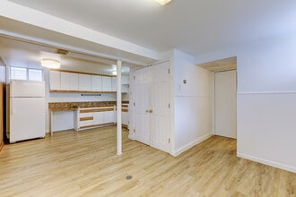 512 Porter St in Lemont, IL - Building Photo - Building Photo